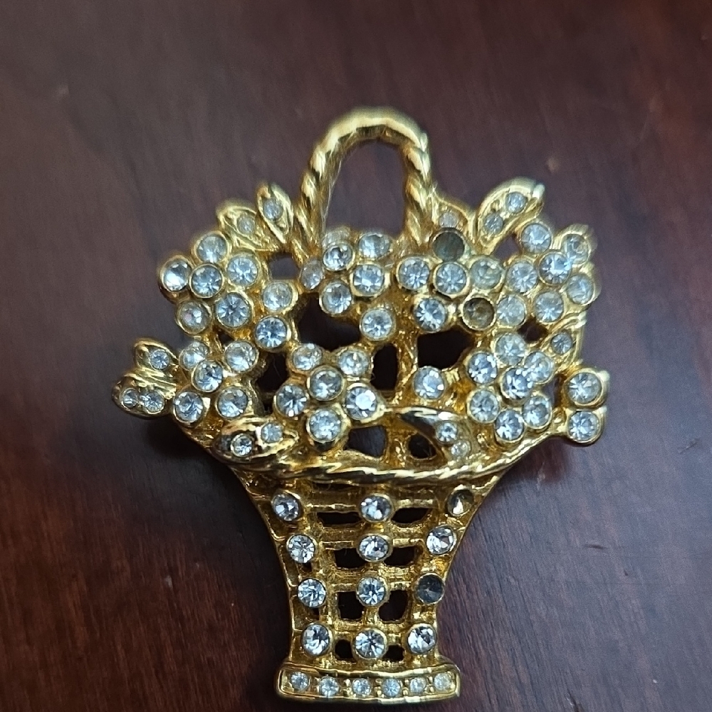 Flower Basket Brooch